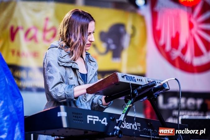 Zdjęcie w galerii na portalu naszraciborz.pl: Juwenalia Raciborskie 2016 już za nami. Grubson porwał publiczność wiadomości z regionu