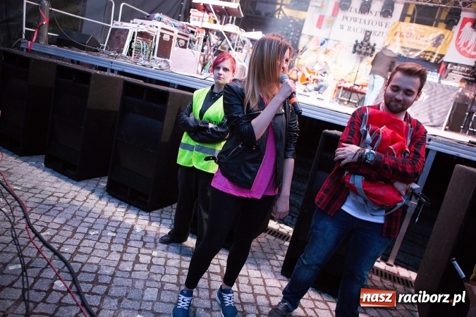 Zdjęcie w galerii na portalu naszraciborz.pl: Juwenalia Raciborskie 2016 już za nami. Grubson porwał publiczność wiadomości z regionu