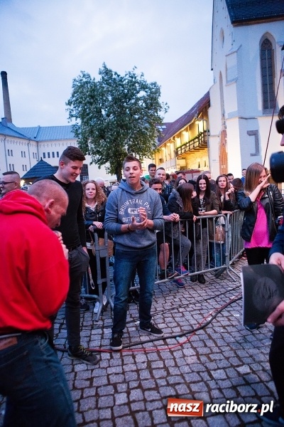 Zdjęcie w galerii na portalu naszraciborz.pl: Juwenalia Raciborskie 2016 już za nami. Grubson porwał publiczność wiadomości z regionu