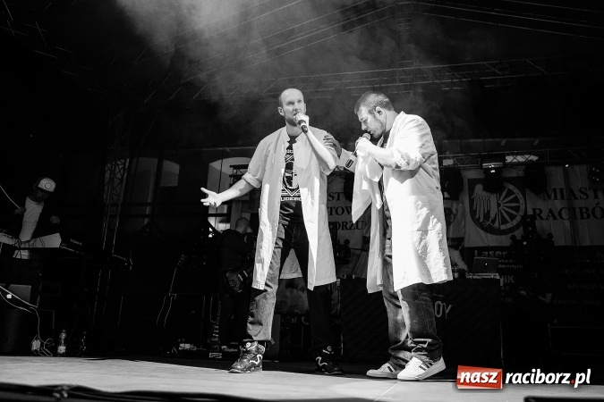 Zdjęcie w galerii na portalu naszraciborz.pl: Juwenalia Raciborskie 2016 już za nami. Grubson porwał publiczność wiadomości z regionu