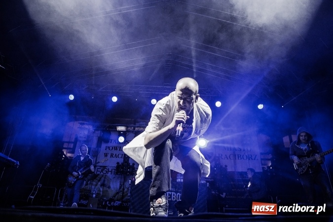 Zdjęcie w galerii na portalu naszraciborz.pl: Juwenalia Raciborskie 2016 już za nami. Grubson porwał publiczność wiadomości z regionu