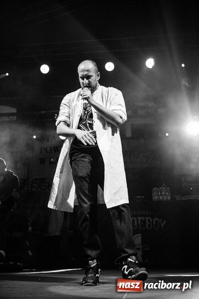 Zdjęcie w galerii na portalu naszraciborz.pl: Juwenalia Raciborskie 2016 już za nami. Grubson porwał publiczność wiadomości z regionu