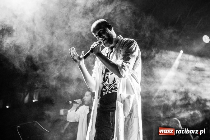 Zdjęcie w galerii na portalu naszraciborz.pl: Juwenalia Raciborskie 2016 już za nami. Grubson porwał publiczność wiadomości z regionu