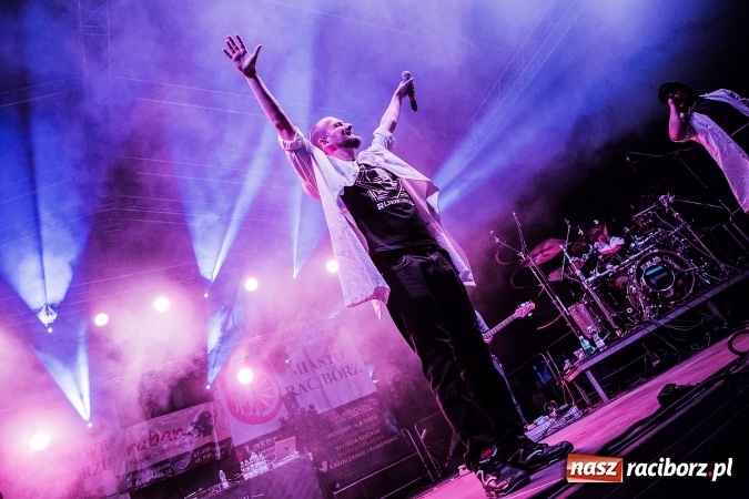 Zdjęcie w galerii na portalu naszraciborz.pl: Juwenalia Raciborskie 2016 już za nami. Grubson porwał publiczność wiadomości z regionu