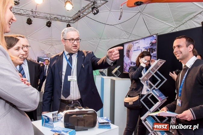 Zdjęcie w galerii na portalu naszraciborz.pl: Śląskie pokazuje, co potrafi - otwarcie Sfery Innowacji towarzyszącej Europejskiemu Kongresowi Gospodarczemu  wiadomości z regionu