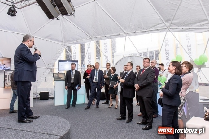 Zdjęcie w galerii na portalu naszraciborz.pl: Śląskie pokazuje, co potrafi - otwarcie Sfery Innowacji towarzyszącej Europejskiemu Kongresowi Gospodarczemu  wiadomości z regionu