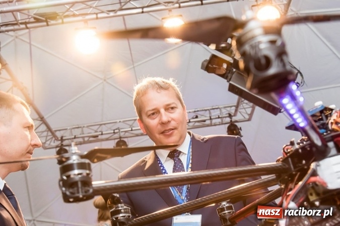 Zdjęcie w galerii na portalu naszraciborz.pl: Śląskie pokazuje, co potrafi - otwarcie Sfery Innowacji towarzyszącej Europejskiemu Kongresowi Gospodarczemu  wiadomości z regionu