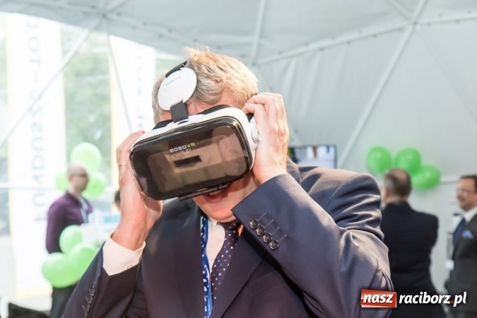 Zdjęcie w galerii na portalu naszraciborz.pl: Śląskie pokazuje, co potrafi - otwarcie Sfery Innowacji towarzyszącej Europejskiemu Kongresowi Gospodarczemu  wiadomości z regionu