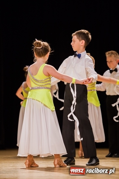 Zdjęcie w galerii na portalu naszraciborz.pl: IX Powiatowy Festiwal Twórczości Artystycznej - konkurs tańca wiadomości z regionu