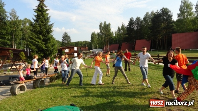 Zdjęcie w galerii na portalu naszraciborz.pl: Na zielonej trawce z Crazy Club! wiadomości z regionu