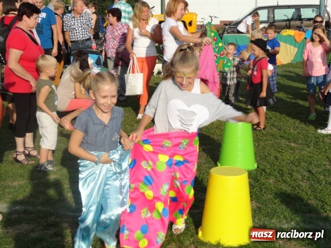 Zdjęcie w galerii na portalu naszraciborz.pl: Na zielonej trawce z Crazy Club! wiadomości z regionu