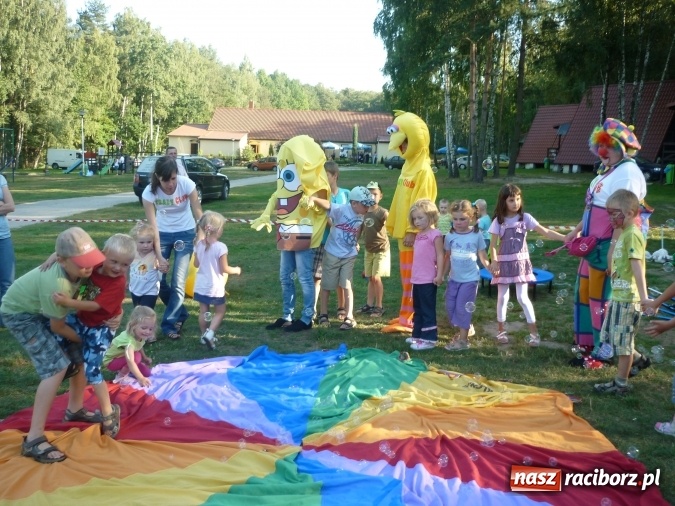 Zdjęcie w galerii na portalu naszraciborz.pl: Na zielonej trawce z Crazy Club! wiadomości z regionu