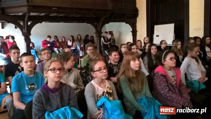 Zdjęcie w galerii na portalu naszraciborz.pl: Goście z SP 18 w Gimnazjum nr 5  wiadomości z regionu