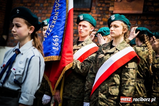 Zdjęcie w galerii na portalu naszraciborz.pl: Podhalańczycy w Raciborzu - FOTOREPORTAŻ z obchodów 25-lecia Straży Granicznej wiadomości z regionu