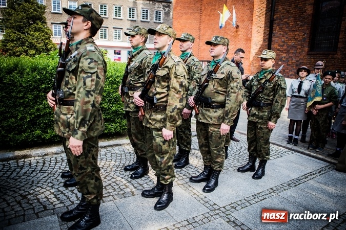 Zdjęcie w galerii na portalu naszraciborz.pl: Podhalańczycy w Raciborzu - FOTOREPORTAŻ z obchodów 25-lecia Straży Granicznej wiadomości z regionu