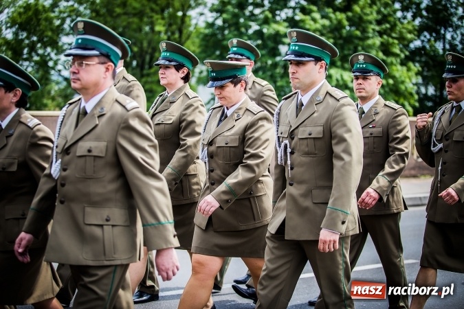 Zdjęcie w galerii na portalu naszraciborz.pl: Podhalańczycy w Raciborzu - FOTOREPORTAŻ z obchodów 25-lecia Straży Granicznej wiadomości z regionu