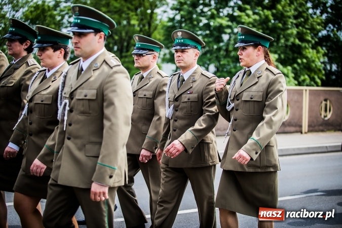 Zdjęcie w galerii na portalu naszraciborz.pl: Podhalańczycy w Raciborzu - FOTOREPORTAŻ z obchodów 25-lecia Straży Granicznej wiadomości z regionu