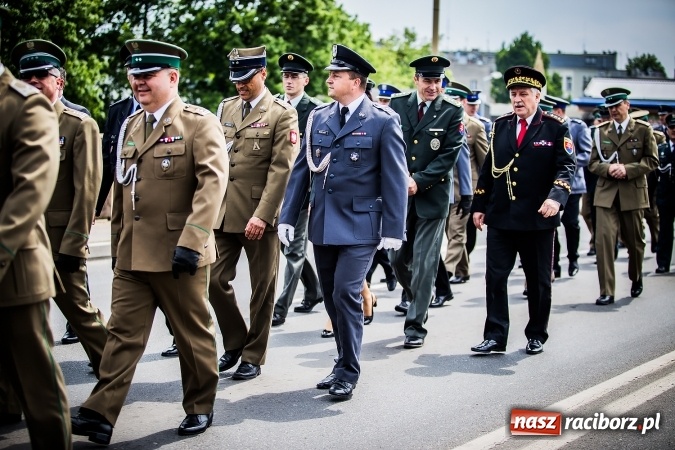 Zdjęcie w galerii na portalu naszraciborz.pl: Podhalańczycy w Raciborzu - FOTOREPORTAŻ z obchodów 25-lecia Straży Granicznej wiadomości z regionu