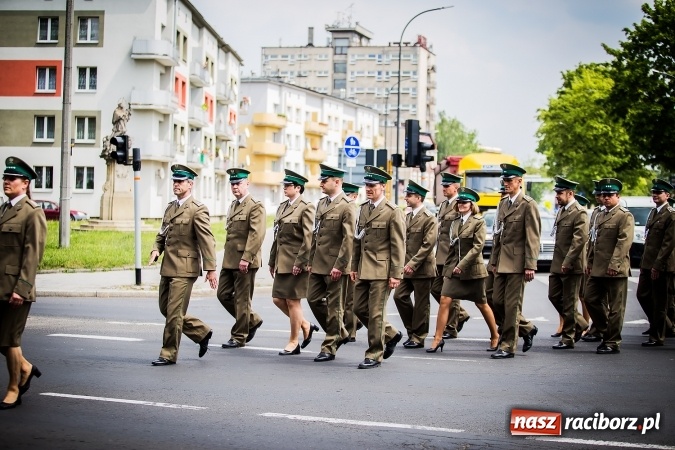 Zdjęcie w galerii na portalu naszraciborz.pl: Podhalańczycy w Raciborzu - FOTOREPORTAŻ z obchodów 25-lecia Straży Granicznej wiadomości z regionu