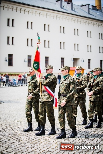 Zdjęcie w galerii na portalu naszraciborz.pl: Podhalańczycy w Raciborzu - FOTOREPORTAŻ z obchodów 25-lecia Straży Granicznej wiadomości z regionu