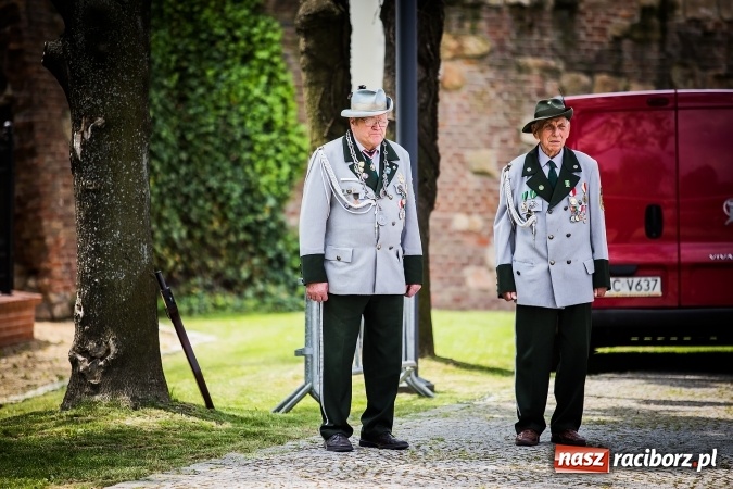 Zdjęcie w galerii na portalu naszraciborz.pl: Podhalańczycy w Raciborzu - FOTOREPORTAŻ z obchodów 25-lecia Straży Granicznej wiadomości z regionu