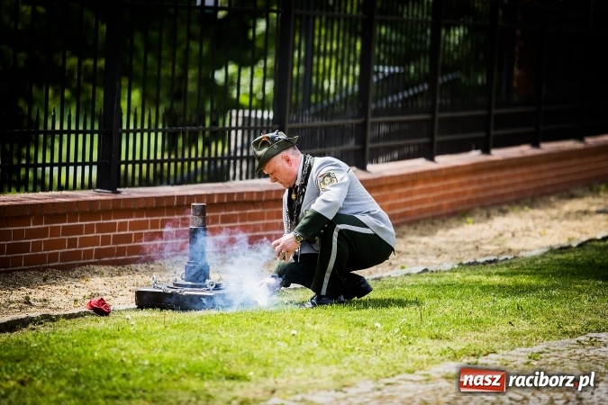 Zdjęcie w galerii na portalu naszraciborz.pl: Podhalańczycy w Raciborzu - FOTOREPORTAŻ z obchodów 25-lecia Straży Granicznej wiadomości z regionu