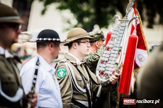 Zdjęcie w galerii na portalu naszraciborz.pl: Podhalańczycy w Raciborzu - FOTOREPORTAŻ z obchodów 25-lecia Straży Granicznej wiadomości z regionu