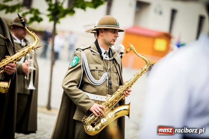 Zdjęcie w galerii na portalu naszraciborz.pl: Podhalańczycy w Raciborzu - FOTOREPORTAŻ z obchodów 25-lecia Straży Granicznej wiadomości z regionu