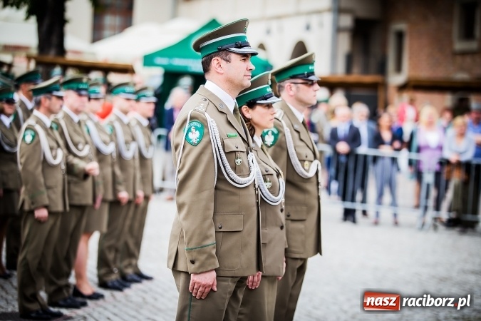 Zdjęcie w galerii na portalu naszraciborz.pl: Podhalańczycy w Raciborzu - FOTOREPORTAŻ z obchodów 25-lecia Straży Granicznej wiadomości z regionu