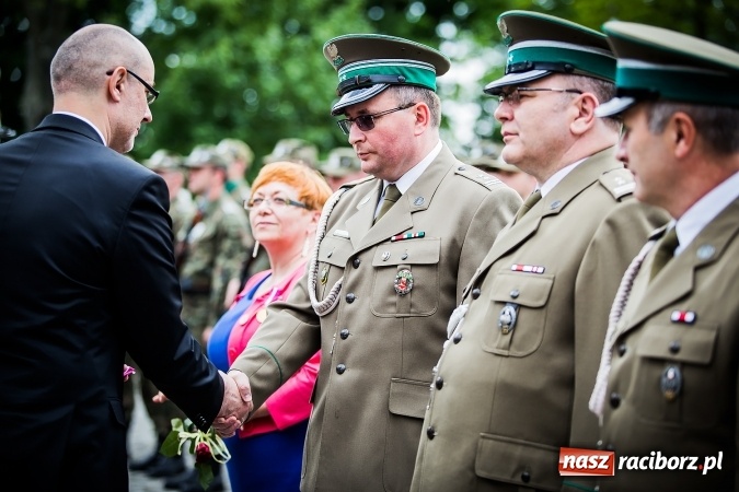 Zdjęcie w galerii na portalu naszraciborz.pl: Podhalańczycy w Raciborzu - FOTOREPORTAŻ z obchodów 25-lecia Straży Granicznej wiadomości z regionu