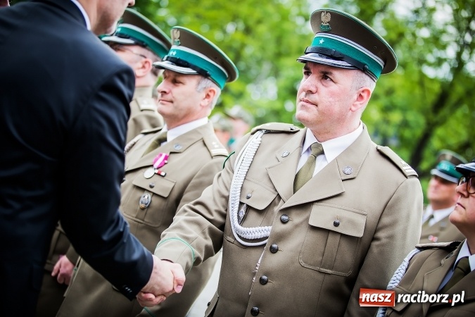 Zdjęcie w galerii na portalu naszraciborz.pl: Podhalańczycy w Raciborzu - FOTOREPORTAŻ z obchodów 25-lecia Straży Granicznej wiadomości z regionu