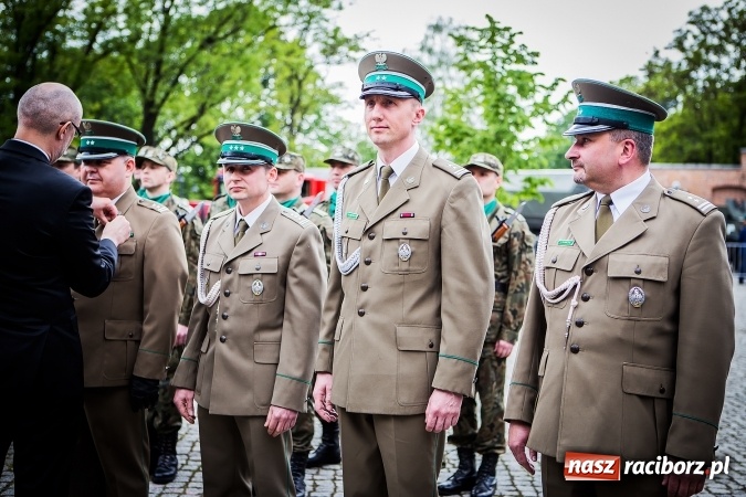 Zdjęcie w galerii na portalu naszraciborz.pl: Podhalańczycy w Raciborzu - FOTOREPORTAŻ z obchodów 25-lecia Straży Granicznej wiadomości z regionu