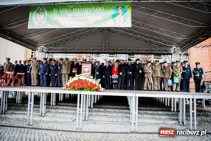 Zdjęcie w galerii na portalu naszraciborz.pl: Podhalańczycy w Raciborzu - FOTOREPORTAŻ z obchodów 25-lecia Straży Granicznej wiadomości z regionu