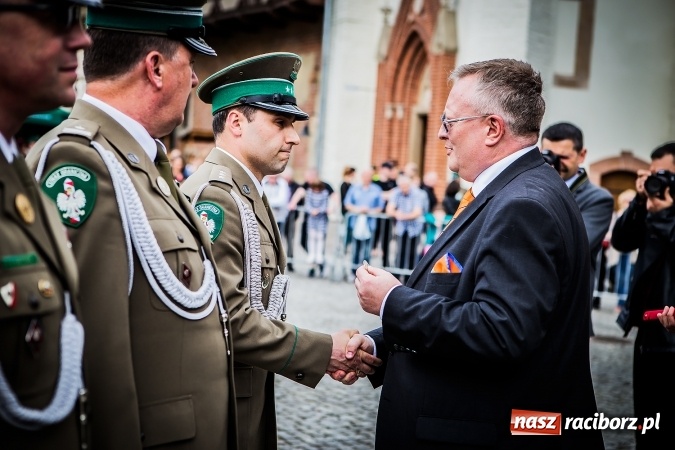 Zdjęcie w galerii na portalu naszraciborz.pl: Podhalańczycy w Raciborzu - FOTOREPORTAŻ z obchodów 25-lecia Straży Granicznej wiadomości z regionu