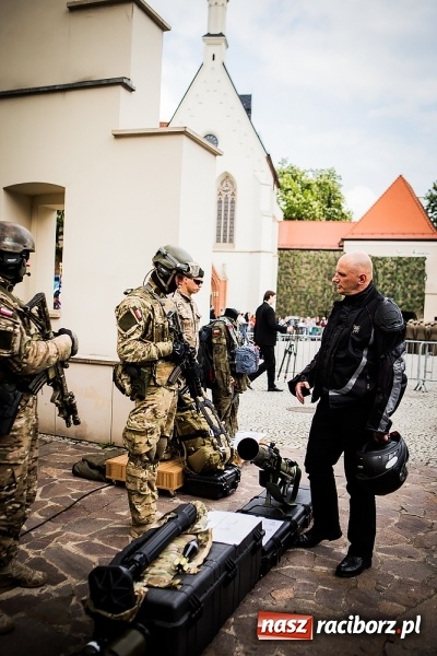 Zdjęcie w galerii na portalu naszraciborz.pl: Podhalańczycy w Raciborzu - FOTOREPORTAŻ z obchodów 25-lecia Straży Granicznej wiadomości z regionu