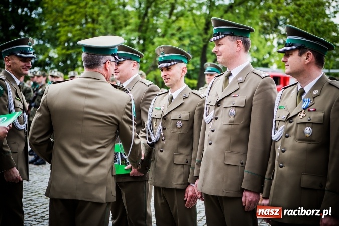 Zdjęcie w galerii na portalu naszraciborz.pl: Podhalańczycy w Raciborzu - FOTOREPORTAŻ z obchodów 25-lecia Straży Granicznej wiadomości z regionu