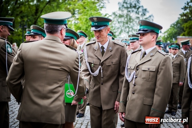 Zdjęcie w galerii na portalu naszraciborz.pl: Podhalańczycy w Raciborzu - FOTOREPORTAŻ z obchodów 25-lecia Straży Granicznej wiadomości z regionu