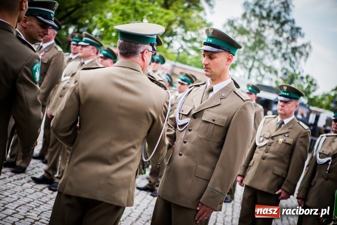 Zdjęcie w galerii na portalu naszraciborz.pl: Podhalańczycy w Raciborzu - FOTOREPORTAŻ z obchodów 25-lecia Straży Granicznej wiadomości z regionu