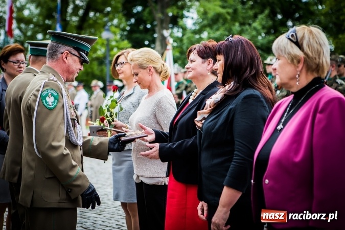 Zdjęcie w galerii na portalu naszraciborz.pl: Podhalańczycy w Raciborzu - FOTOREPORTAŻ z obchodów 25-lecia Straży Granicznej wiadomości z regionu