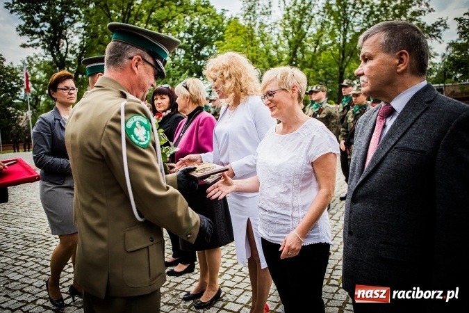 Zdjęcie w galerii na portalu naszraciborz.pl: Podhalańczycy w Raciborzu - FOTOREPORTAŻ z obchodów 25-lecia Straży Granicznej wiadomości z regionu