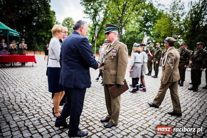 Zdjęcie w galerii na portalu naszraciborz.pl: Podhalańczycy w Raciborzu - FOTOREPORTAŻ z obchodów 25-lecia Straży Granicznej wiadomości z regionu