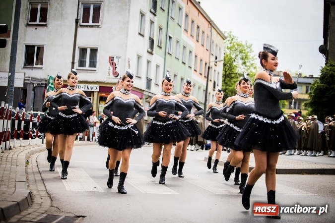 Zdjęcie w galerii na portalu naszraciborz.pl: Podhalańczycy w Raciborzu - FOTOREPORTAŻ z obchodów 25-lecia Straży Granicznej wiadomości z regionu