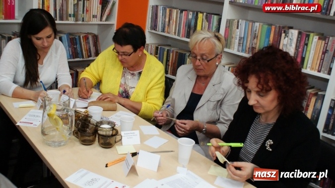 Zdjęcie w galerii na portalu naszraciborz.pl: Rozwijamy skrzydła Polski lokalnej - debata w raciborskiej bibliotece wiadomości z regionu