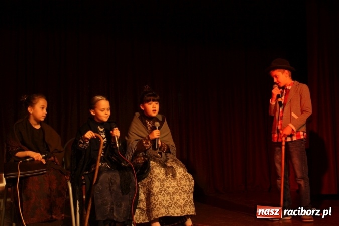 Zdjęcie w galerii na portalu naszraciborz.pl: Artystyczne święto w Krzanowicach wiadomości z regionu