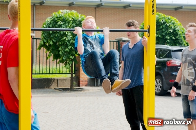 Zdjęcie w galerii na portalu naszraciborz.pl: Piknik naukowy z okazji Dni Otwartych G5 wiadomości z regionu