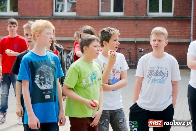 Zdjęcie w galerii na portalu naszraciborz.pl: Piknik naukowy z okazji Dni Otwartych G5 wiadomości z regionu