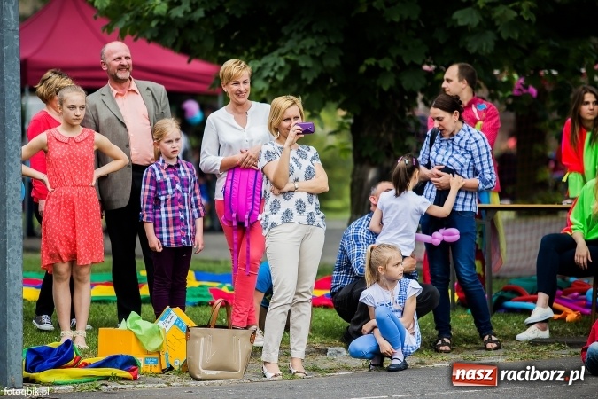 Zdjęcie w galerii na portalu naszraciborz.pl: Moc atrakcji na Integracyjnym Pikniku Rodzinnym wiadomości z regionu