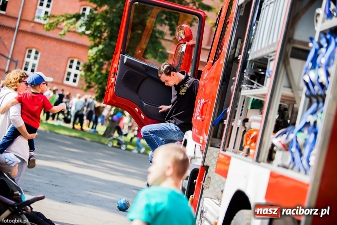Zdjęcie w galerii na portalu naszraciborz.pl: Moc atrakcji na Integracyjnym Pikniku Rodzinnym wiadomości z regionu