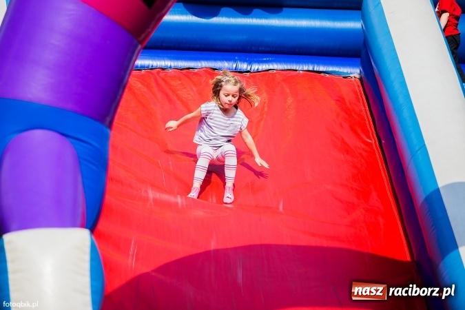 Zdjęcie w galerii na portalu naszraciborz.pl: Moc atrakcji na Integracyjnym Pikniku Rodzinnym wiadomości z regionu