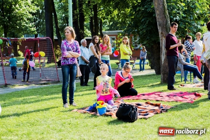 Zdjęcie w galerii na portalu naszraciborz.pl: Moc atrakcji na Integracyjnym Pikniku Rodzinnym wiadomości z regionu